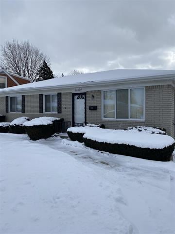 front view picture of 11824 Lutz, Warren, MI. 48093