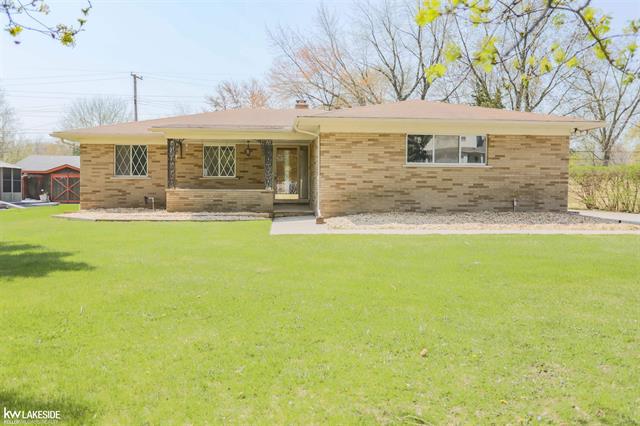 front view picture of 2428 Irma, Warren, MI. 48092
