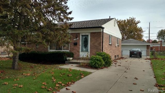 front view picture of 31216 Newport, Warren, MI. 48088