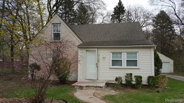 front view picture of 21128 Evergreen Rd, Southfield, MI. 48075