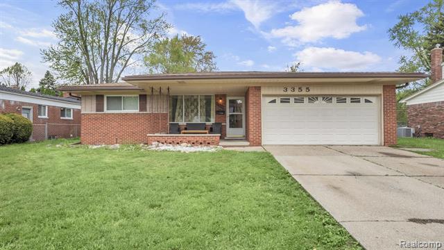 front view picture of 3355 Meckl, Warren, MI. 48092