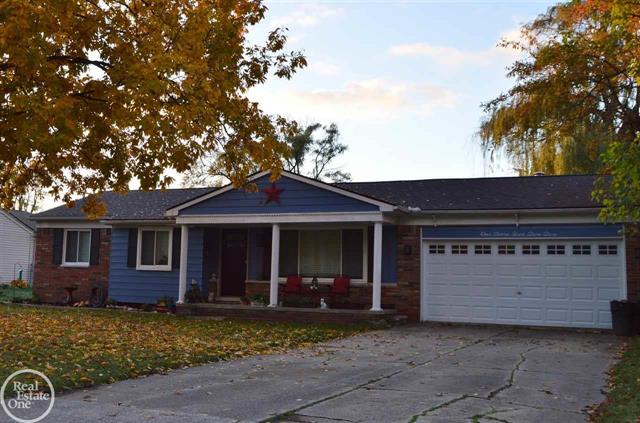 front view picture of 17522 Doris, Fraser, MI. 48026