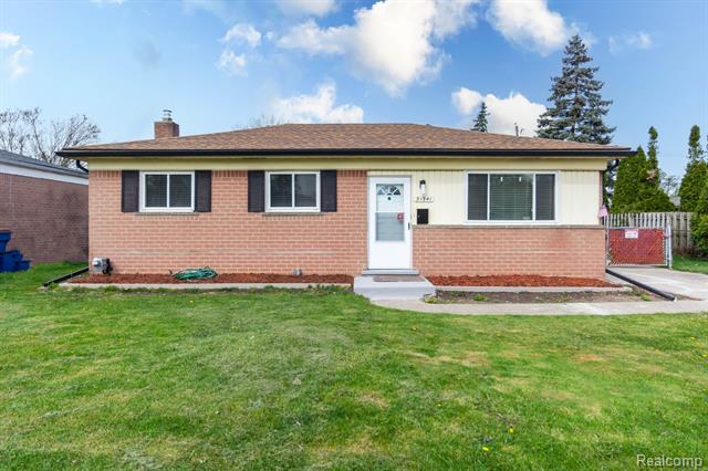 front view picture of 31341 Hayes, Warren, MI. 48088