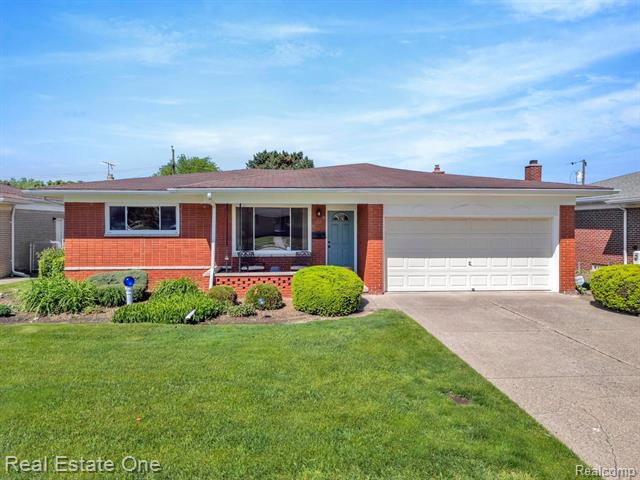 front view picture of 32259 Roy, Warren, MI. 48088