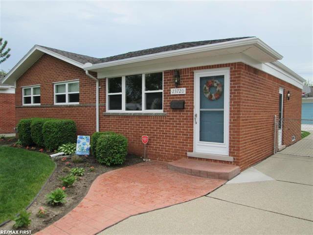 front view picture of 23720 Glenbrook, Saint Clair Shores, MI. 48082