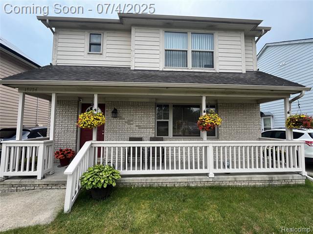 front view picture of 19754 14 Mile, Roseville, MI. 48066