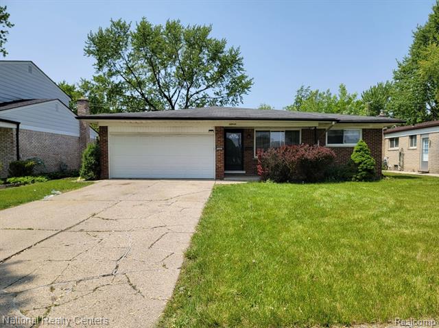 front view picture of 33525 Richard O Dr, Sterling Heights, MI. 48310