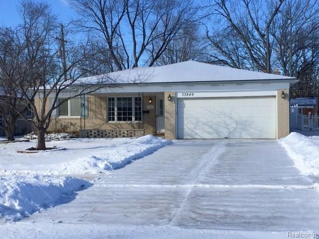 front view picture of 33849 Clifton Dr, Sterling Heights, MI. 48310