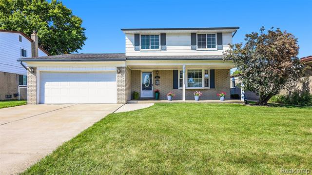 front view picture of 3849 Nowak Dr, Sterling Heights, MI. 48310