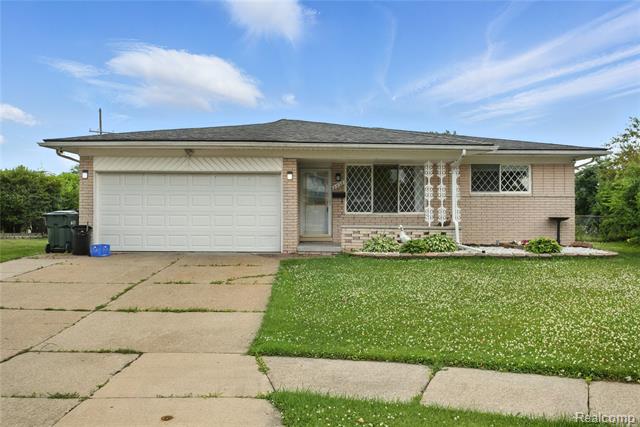 front view picture of 3538 Cero Dr, Sterling Heights, MI. 48310