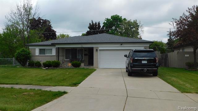 front view for 3015 Alden Dr, Sterling Heights, Mi. 48310