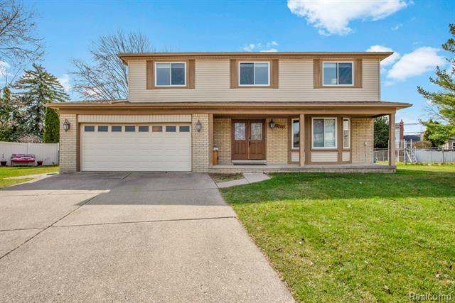 front view picture of 34024 Williamsburg C, Sterling Heights, MI. 48312
