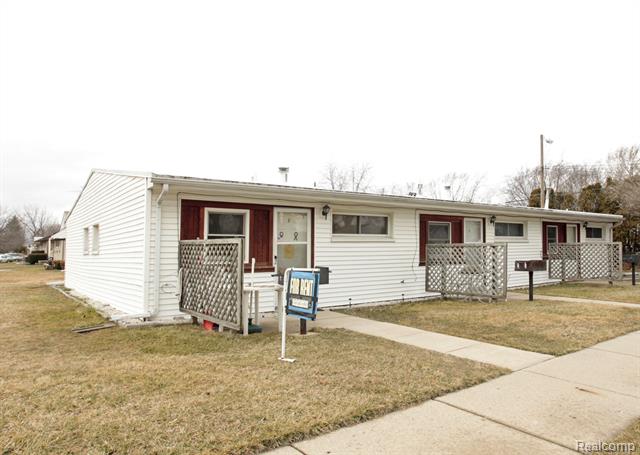 front view picture of 19859 Nicke, Clinton Township, MI. 48035