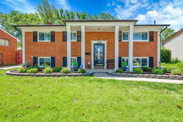 front view picture of 2166 Koper Dr, Sterling Heights, MI. 48310