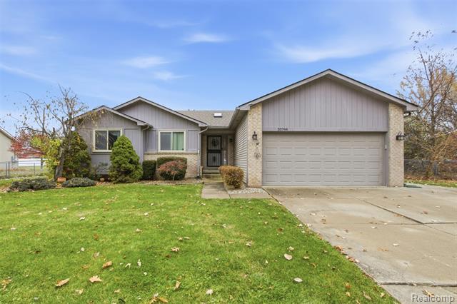 front view picture of 33766 Lipke, Clinton Township, MI. 48035