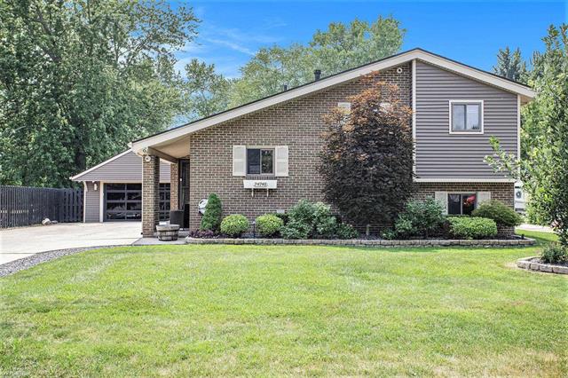 front view picture of 24748 Murray, Harrison Township, MI. 48045
