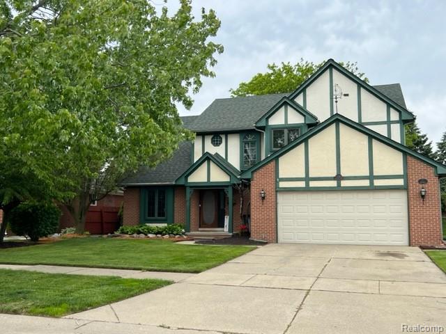 front view picture of 15743 Greenview Driv, Fraser, MI. 48026