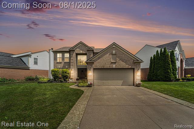 front view picture of 14853 Liri Dr, Sterling Heights, MI. 48312