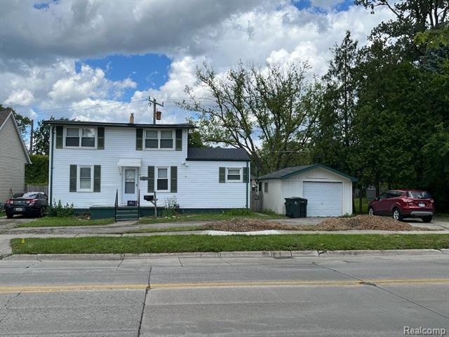 front view picture of 22605 13 Mile Rd, Saint Clair Shores, MI. 48082