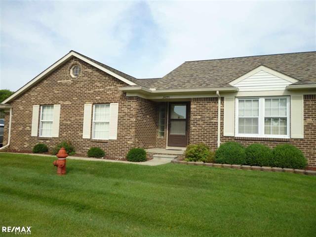 front view picture of 34091 Sycamore Dr, Fraser, MI. 48026