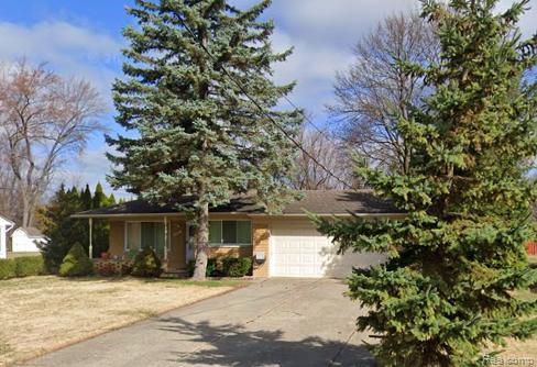 front view picture of 2235 Chesley Road, Sterling Heights, MI. 48310