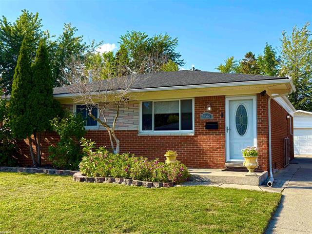 front view picture of 20561 Kemp, Clinton Township, MI. 48035