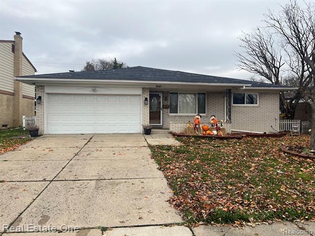 front view picture of 4049 Augustine Dr, Sterling Heights, MI. 48310