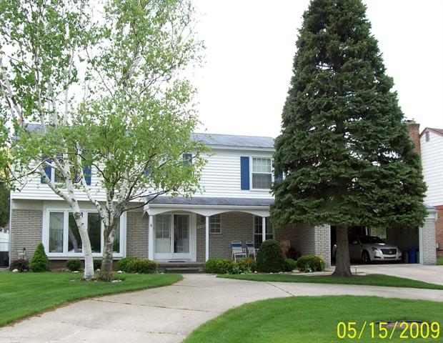 front view picture of 4594 Barcroft Way, Sterling Heights, MI. 48310
