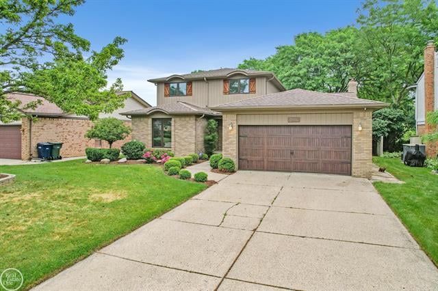 front view picture of 35352 Collingwood Dr, Sterling Heights, MI. 48312