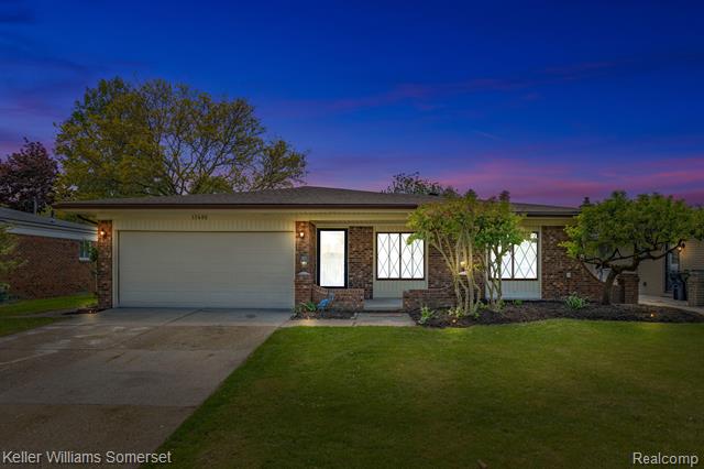 front view picture of 13488 Kingsville Dr, Sterling Heights, MI. 48312