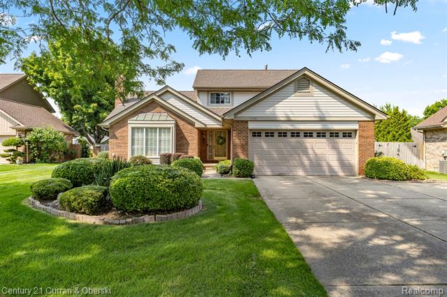 front view picture of 14551 Sundew Lane, Sterling Heights, MI. 48312