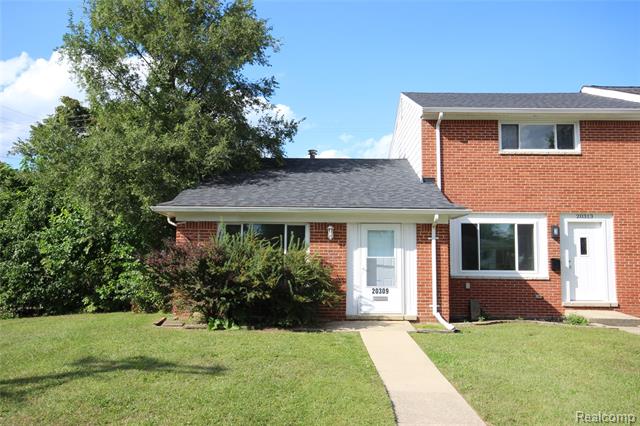 front view picture of 20309 Abrahm St, Clinton Township, MI. 48035