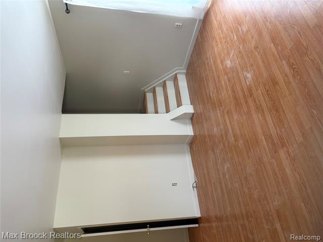 front view picture of 35122 Terrybrook Dr Turner Dr, Sterling Heights, MI. 48312