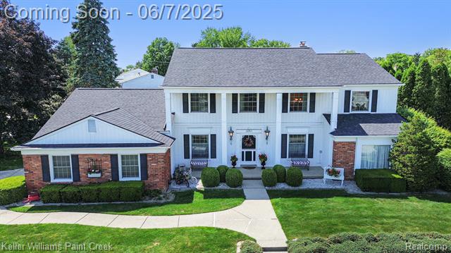front view picture of 35517 Hatherly Place, Sterling Heights, MI. 48310