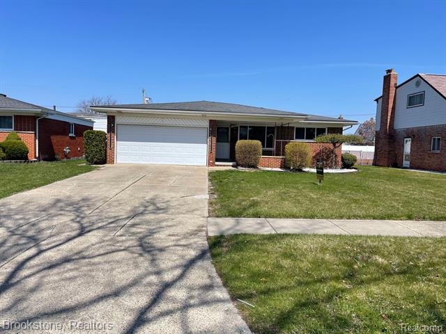 front view picture of 12219 Corvair Dr, Sterling Heights, MI. 48312