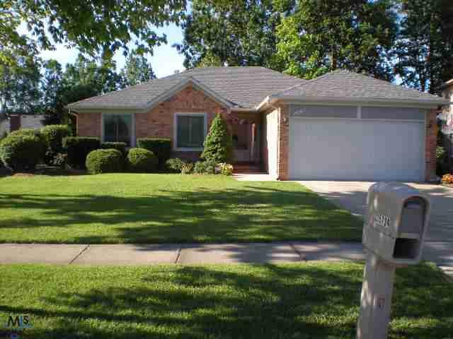front view picture of 35734 Buxton Dr, Sterling Heights, MI. 48310