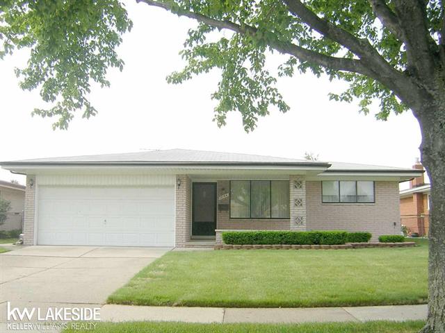 front view picture of 13154 Boca Grande Dr, Sterling Heights, MI. 48312