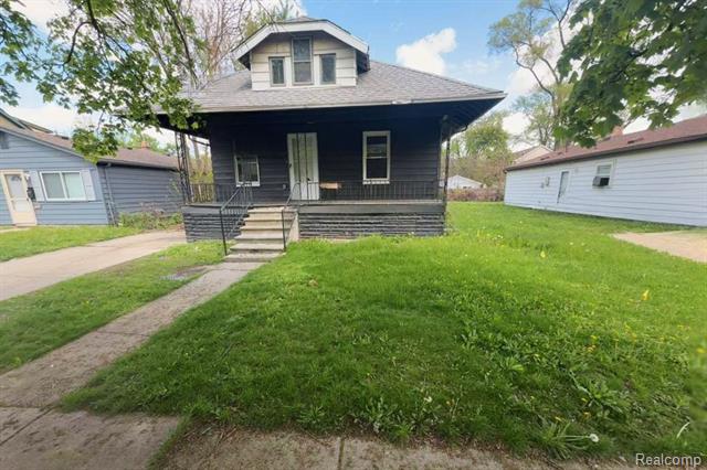 front view picture of 1317 E Muir Ave, Hazel Park, MI. 48030