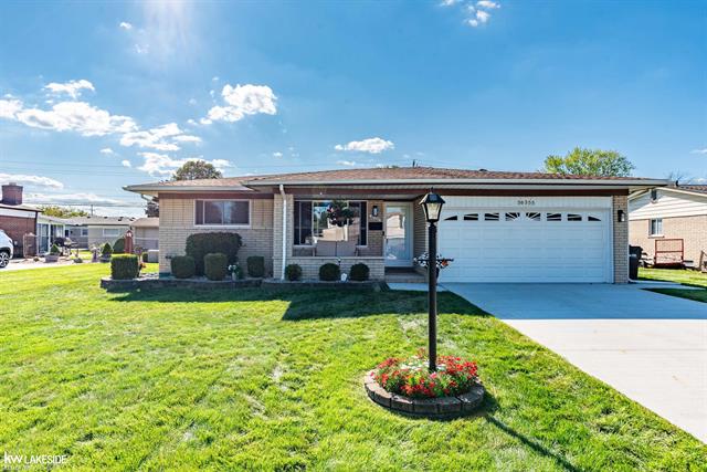 front view picture of 36355 Travis Dr, Sterling Heights, MI. 48312
