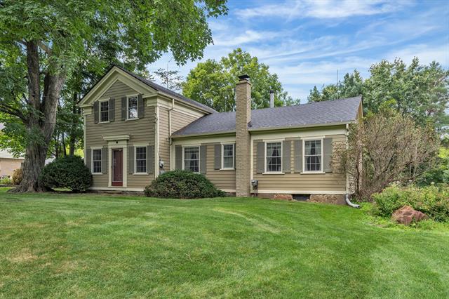front view picture of 46040 W 9 Mile Rd, Novi, MI. 48374
