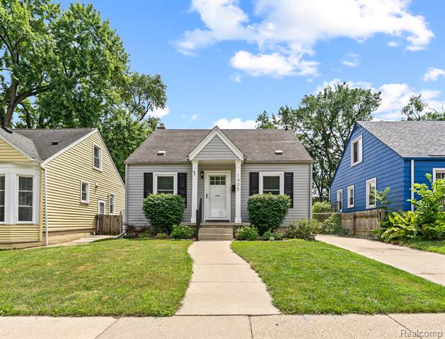 front view picture of 1405 Fielding St, Ferndale, MI. 48220