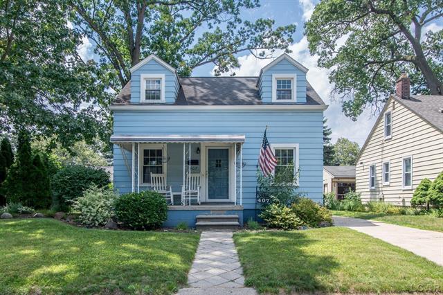 front view picture of 407 Flowerdale St, Ferndale, MI. 48220