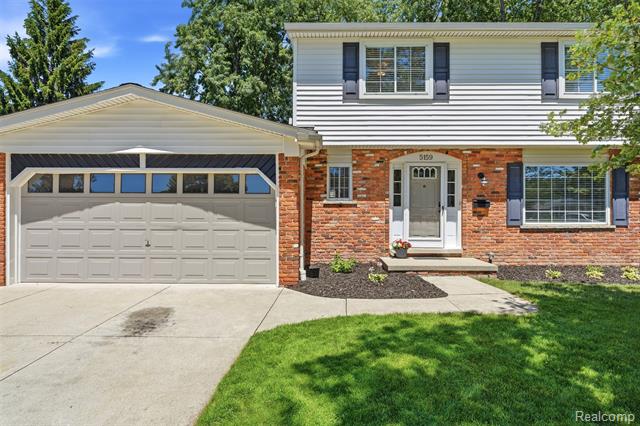 front view picture of 5159 Lewis Dr, Sterling Heights, MI. 48310