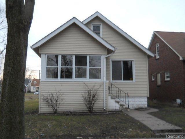 front view picture of 340 E George Ave, Hazel Park, MI. 48030