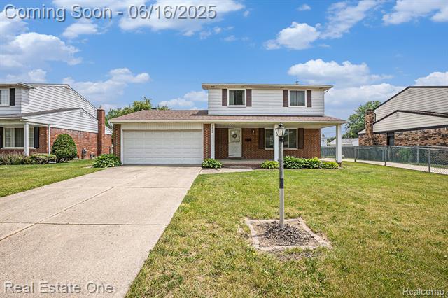 front view picture of 36508 Bagdad Dr, Sterling Heights, MI. 48312