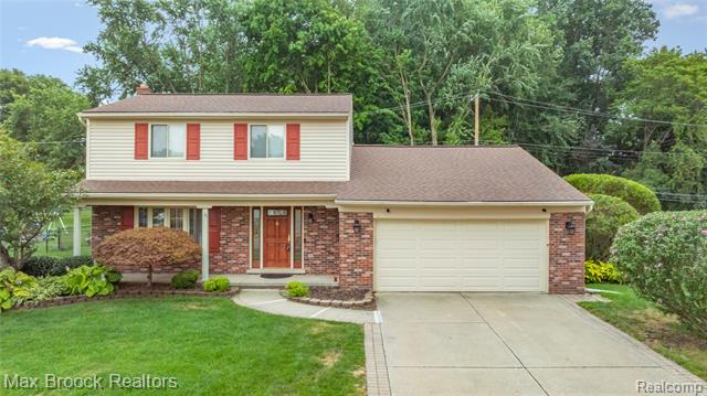 front view picture of 23756 Kim, Clinton Township, MI. 48035