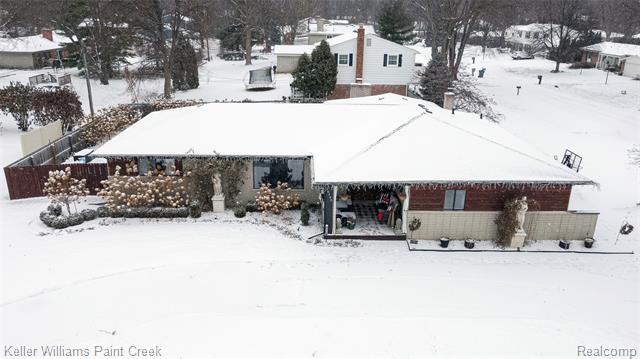 front view picture of 16165 Andover, Clinton Township, MI. 48035