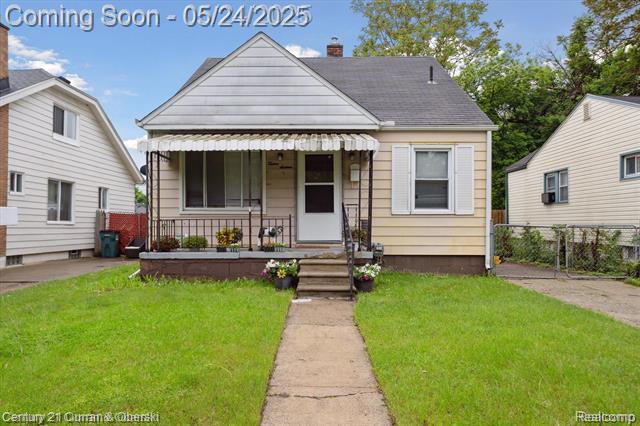 front view picture of 1216 E George Ave, Hazel Park, MI. 48030