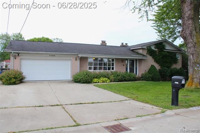 front view picture of 37838 Seaway, Harrison Township, MI. 48045