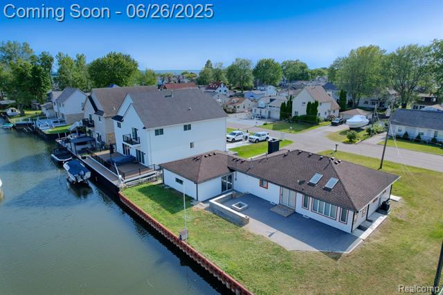 front view picture of 37910 Mallast, Harrison Township, MI. 48045